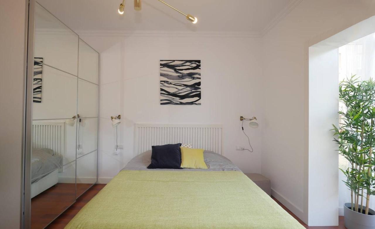 Eixample Apartments - Maca 6 Barcellona Esterno foto